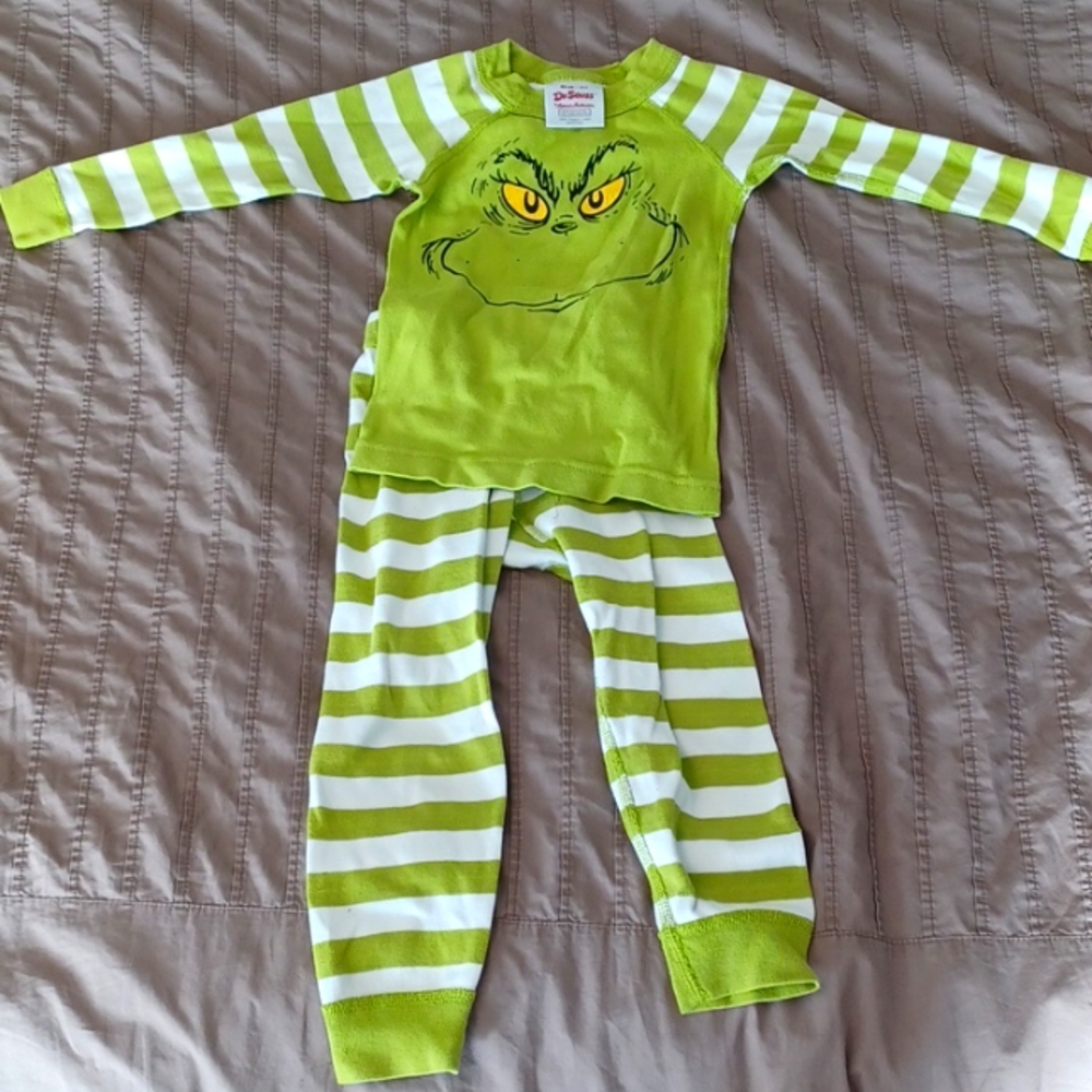 Hanna Andersson 3T Grinch pajamas
